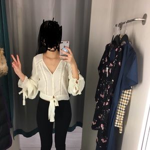H&M cream long sleeve tie hem bow blouse